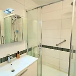 Vue Toits D Sauna & Cinema Balcon Parking 公寓