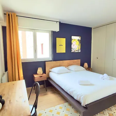Vue Toits D Sauna & Cinema Balcon Parking